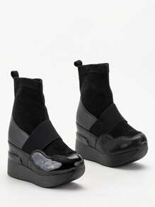 Bottines slip-on femme noires avec embossage Keleda - Chaussures