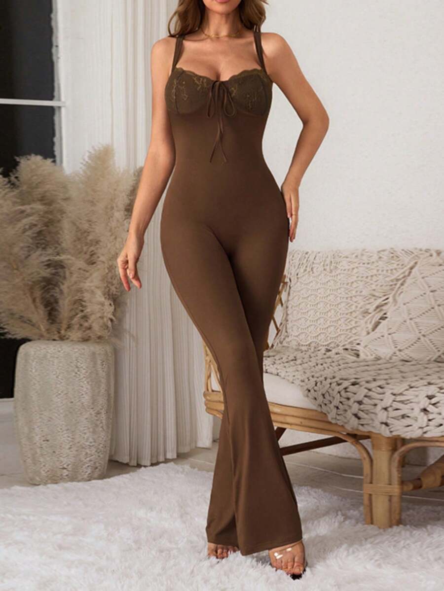 OhhNeed 女士夏季蕾丝拼接吊带纯色无袖连体裤，休闲街头办公连体裤，柔软舒适，适合毕业典礼、返校、音乐节、派对等多种场合。