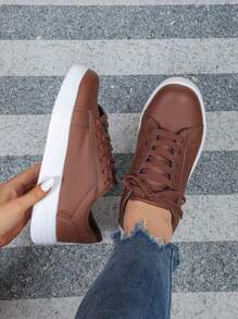 Giày thể thao nữ màu nâu, kiểu dáng thường ngày, mũi tròn, buộc dây, đế bằng, dáng rộng, thích hợp làm quà Giáng sinh, phong cách công sở, giày thể thao nữ cực rộng và thoải mái. - màu nâu - Xem 3