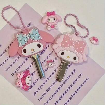 Sanrio 1 pieza Juego de llaveros de silicona - Patrones lindos y de dibujos animados con tapa protectora - Adecuado para bolsos y llaves - Regalo perfecto para cumpleaños y Día de San Valentín Accesorios para automóviles Encanto de bolso Mochila para la escuela Gótico Y2k