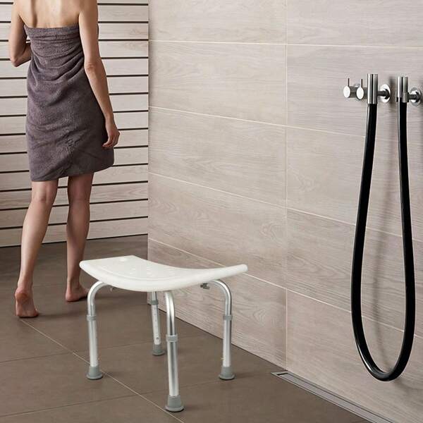 Tabouret de Douche Médical, Siège de Douche Adulte, Chaise de Douche pour Personnes Âgées, Tabouret Baignoire Antidérapant et Réglable, Chaise pour Douche Senior, Assemblage sans Outil, Blanc
