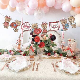 8 件/套卡通心形熊旗，节日装饰