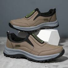 男鞋新款四季超轻户外登山徒步老年休闲鞋旅游鞋