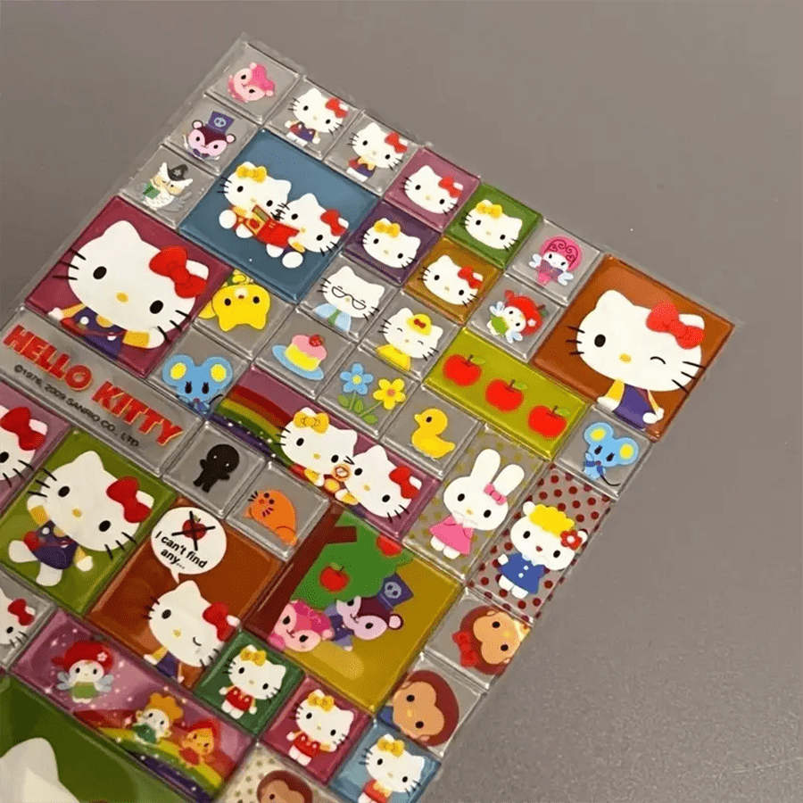 Sanrio 58 peças autoadesivas, adesivos de papel para bagagem, adesivos para laptop, adesivos para capa de celular, adesivos para motocicleta, adesivos para janela de carro, adesivos de parede e adesivos para caneca. Design à prova d'água. Presente de Natal!