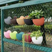 1pc European-Style Imitation Rattan Wall-Hung Semi-Circular Flower Pots, Non-Perforated Hanging Flower Baskets, Balcony Slouchy Flower Pots, Wall-Hung Hydroponic Flower Pots