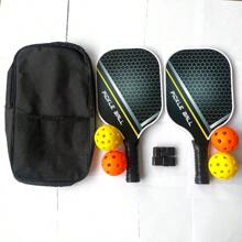 优质碳纤维匹克球拍套装：2 个匹克球拍、4 个匹克球、1 个替换握把、1 个储物袋 - 适用于室内和室外运动 - 黑色 - 查看 1