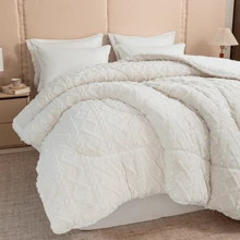 1pc Warm Solid Color Taffeta Plush Comforter, Modern Polyester Fiber Filled Quilted Duvet Insert, Suitable For Bedroom Home Use - Multicolor - View 9