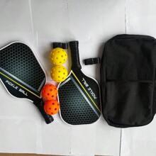 优质碳纤维匹克球拍套装：2 个匹克球拍、4 个匹克球、1 个替换握把、1 个储物袋 - 适用于室内和室外运动 - 黑色 - 查看 5