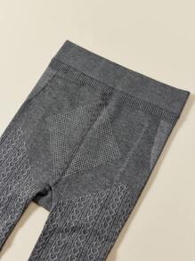 1件装女童/儿童/幼儿保暖无脚连裤袜，灰色纯色，卡通爱心、竖条纹、波点图案，表面光滑柔软，亲肤舒适，适合日常穿着、上学、公主风，可爱百搭，适合春、秋、冬三季穿着。