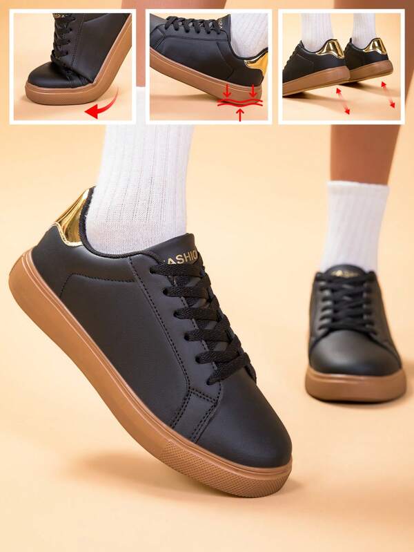 Baskets plates noires polyvalentes pour femmes, simples et chics, durables, résistantes à l'usure, faciles à nettoyer, convenant pour l'extérieur, les voyages, le casual, les sports