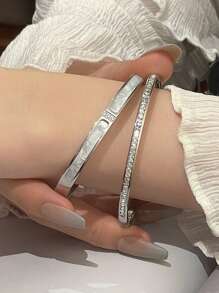 2pcs Exquisite Luxury Stainless Steel Plated Gold Starry Bangle Set, Anti-Fading Waterproof Jewelry For Women - SGS044 - View 5