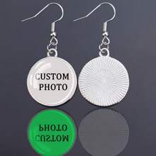 1 par de aretes personalizados, accesorio de joyería para mujer con gancho circular decorativo y foto personalizada. Plateado, elegante, colorido, vintage, sencillo, unisex, casual, lindo, personalizado, único, regalo ideal para él, ella, novio, novia, papá, mamá, familia, amigos, para aniversarios, cumpleaños, graduación, fiesta