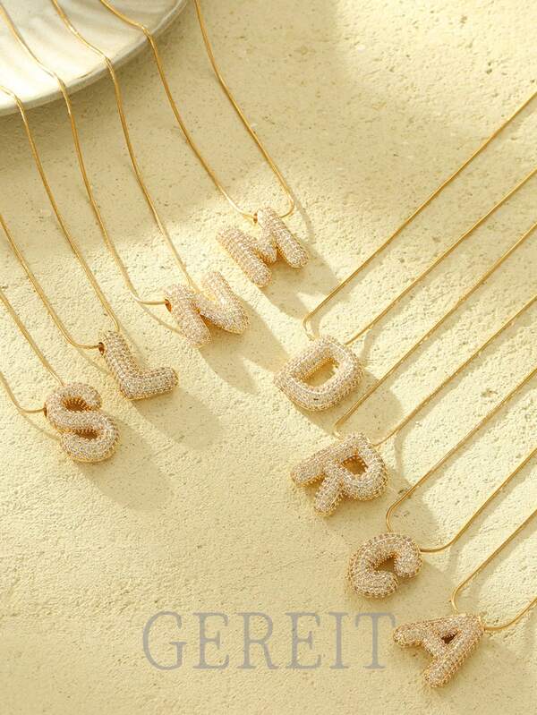 GEREIT 1 Stück 18K Edelstahl Anhänger Halskette mit komplett kubischen Zirkoniasteinen in 26 Buchstaben, ohne Farbverblassen, geeignet für täglichen Gebrauch von Frauen