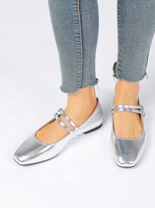 Women's Silver Square Toe Flat Shoes With Fashionable Single Buckle Strap, Simple Design Elegant Casual French Retro Mary Jane Flat Loafers Suitable For Daily Commute And Gathering