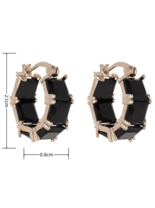 1 par de brincos femininos simples e elegantes de zircônia preta, brincos de argola para decoração de orelha, design exclusivo para uso diário, presente de aniversário