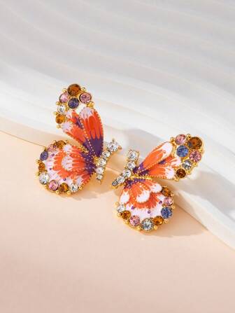 1 Pair Vintage Enamel Copper Alloy Butterfly Stud Earrings, European And American Exaggerated Accessory, Top-Grade Factory Design With Antique Metal Feel, Luxurious And Glittering Solemn Vibe, Meticulously Handcrafted To Showcase The Skills And Passion Of Our Craftspeople.