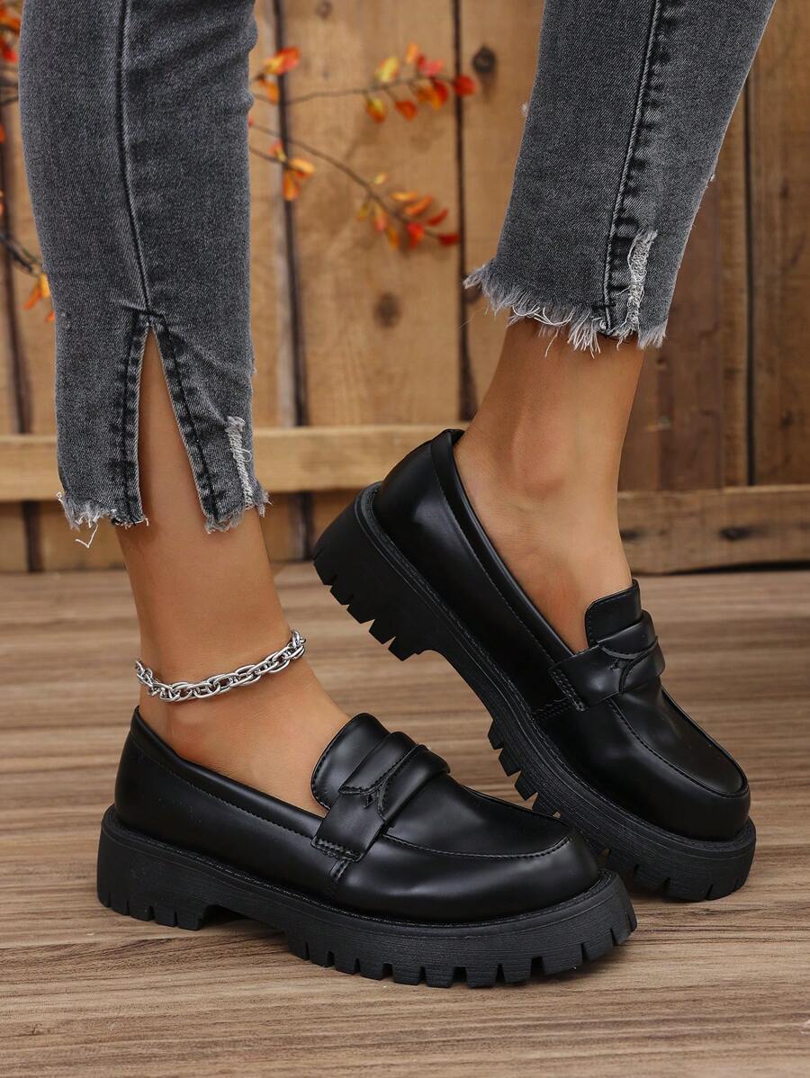 大码女式黑色漆皮鞋 41-43，厚底，英伦风，女学生制服乐福鞋，防滑厚底牛津鞋，高跟鞋 - 黑色 - 查看 1