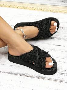 女士时尚浪漫法式俏皮性感闪亮黑色平底交叉带凉鞋，适合搭配裤子、连衣裙、外出、约会 - 黑色 - 查看 3