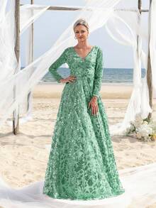 Faeriesty Mosy Elegant Surplice Neck Floral Sequin Mother Of The Bride Formal Dress - Green - View 4