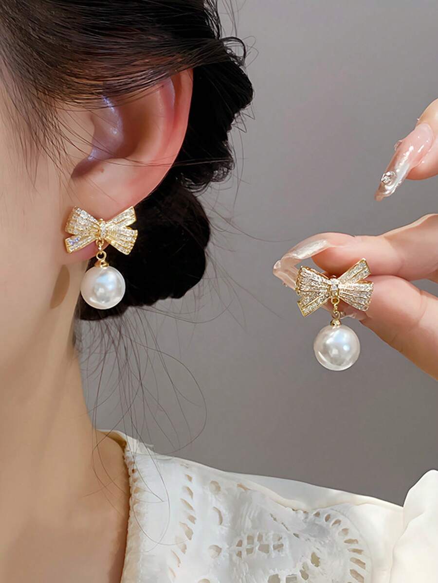2pcs Bow Earrings, Christmas & Valentine's Day Earrings, Ball Stud Earrings, Holiday Gift, Suitable For Christmas, Valentine's Day, Daily Wear