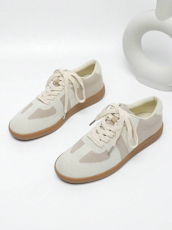 2024 New Style German Shepherd Low Top Fashionable & Versatile Breathable Casual Sports Retro Colorblock Sneakers For Women