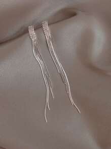 1 par de pendientes de borla elegantes simples de aleación de cobre adecuados para uso diario
