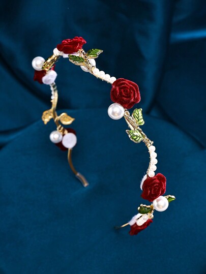 1pc Christmas Headband Designed For Women, Featuring A Red Rose Centerpiece Accented With Green Leaves, Delicate White Pearls, Handcrafted With Intricate Weaving And Painting Techniques, Adding Festive Charm And Allure To Women's Christmas Attire