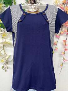 T072 T-Shirt With Striped Buttons On The Shoulders - Màu xanh hải quân - Xem 2