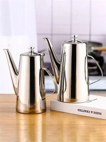 1pc Thick Stainless Steel Cold Water Pitcher With Flat Lid, Hotel/Tea Pot, Long Spout, Large Capacity Juice Carafe