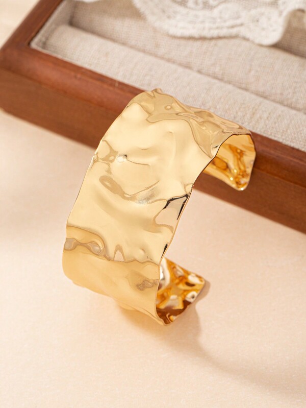 1 Peça Pulseira de Bracelete Dourada Geométrica Reta Estilo Europeu e Americano da Moda, Adequada para Uso Diário