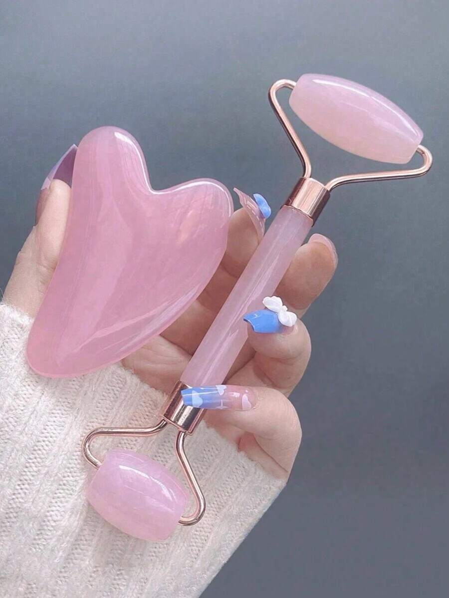2 Pezzi Rullo di giada e raschietto Gua Sha per massaggio facciale, occhi, collo e corpo, per levigare linee sottili e rughe, giada naturale con colori leggermente diversi