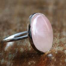 Vintage Cocktail Ring Silver Plated Purple/Pink Rhinestone Egg-Shaped, Symbolizing Romance And Beauty, Matching Daily Wear And Party Accessories