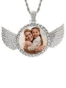 1PC Personalized Custom Memory Angel Wings Round Colorful Photo Pendant Necklace Simple Alloy Neck Chain Jewelry Vibrant Photo Necklace - Customizable Round Hip Hop Pendant With Colorful Printing - Unique Commemorative Gift For Loved Ones, Gold, Rose Gold, Silver, Stylish, Colorful, Vintage, Simple, Unisex, Casual, For Anniversaries, For Birthdays, For Graduation, For Prom, For Party, Stainless Steel Jewelry