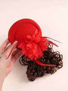 1 件装女孩新年帽子假发发夹，冬季时尚装饰 - 带羽毛发夹的红帽子 - 彩色 - 查看 3