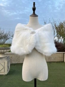 1pc Women's White Short Vintage Minimalist Shawl With Rhinestone Decor, Warm And Suitable For Party, Wedding Dresses, Autumn/Winter Warm Plush Shawl