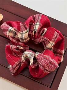 1个复古红色格子发圈，菱形千鸟格双色格纹波西米亚风涤纶弹力发圈，适合女士和女孩休闲佩戴，四季皆宜的情人节发圈，可作礼物或马尾辫发饰