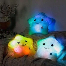 1 pièce Coussin en peluche Pentagramme lumineux, peluches étoilées lumineuses, jouets en peluche lumineux mignons, poupées en peluche douces, faveurs de fête, décoration de fête, faveurs pour les vacances, décoration de la maison, un bon choix (sans pile), décoration de chambre, chambre d'enfant, Squishmallow, jouets lumineux, peluches, peluches mignonnes, peluche violette, coussin pour enfants