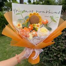 Christmas Handmade Crochet Artificial Heart-Shaped Flower Bouquet, Knitted Everlasting Tulip, Sunflower, Rose Flower Bouquet, Creative Gift For Birthday And Holiday Gifts Graduation