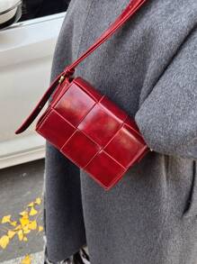 1 pieza Bolso cuadrado de mujer de punto simple en color rojo vino, versátil bolso cruzado retro definido, elegante bolso de piel tejida apto para uso diario, citas, regalo