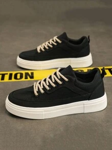 Chaussures en maille respirante tricotées pour hommes style printemps/été casual, Baskets sport mode casual pour hommes, Chaussures basses en canevas pour hommes, Chaussures plates polyvalentes antidérapantes et durables pour étudiants, Chaussures noires tout-aller pour hommes
