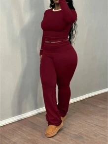 Plus Size Women Casual Solid Color Pleated Fitted Cropped Long Sleeve T-Shirt And High Waist Flared Pants Matching Set, Spring/Autumn - 酒紅色 - 查看 3