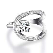 1 pieza Anillo de compromiso de mujer con 0,5 quilates de moissanita y diamantes, anillo con engaste de diamantes de forma única, en plata de ley 925, regalo de propuesta, para el Día de San Valentín, aniversario o mejor amiga
