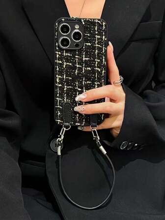 全新时尚简约黑色柔软刺绣格纹 TPU 防震 + PU 皮革腕带手机壳保护套适用于 iPhone11/12/13/14/15/16/PROMAX