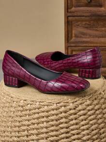 女士时尚百搭鞋 - 橙色户外/办公室鞋、粉色尖头鞋、酒红色封闭式鞋、紫色高跟鞋、红色休闲/购物鞋、卡其色户外/复古鞋、深灰色休闲鞋、海军蓝高端鞋、黑色平底鞋 - 舒适时尚 - 酒紅色 - 查看 3