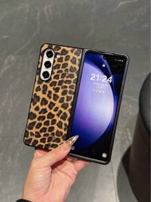 Leopard Print Faux Leather Phone Case Compatible With Samsung Z Fold3/4/5/6/7 Smartphones Waterproof Shockproof Anti-Fall Scratch Resistant - Brown - View 2