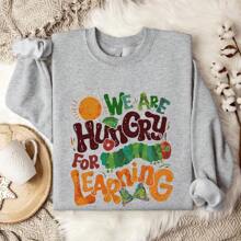 We Are Hungry For Learning Sweatshirt, Funny Teacher Sweatshirt, Back To School Sweatshirt, Casual Teaching Sweatshirt, Teacher Appreciation Gift. UA-234 - 灰色 - 查看 1