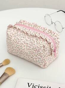 1 pieza Bolsa de maquillaje rellena de encaje plisado con rosa rosa, bolsa de cosméticos portátil para viajes, diseño con cremallera de apertura grande. Forro de tela a cuadros rosa, bolsa de aseo, bolsa de almacenamiento de joyas. Puede guardar cosméticos, lápiz labial, joyas, toallas sanitarias, almohadillas, cambio, auriculares. Esta es una bolsa de maquillaje linda y una bolsa de almacenamiento de artículos de tocador adecuada para mujeres, niñas, adolescentes, estudiantes. Regalos de cumpleaños, regalos festivos. Suministros escolares, artículos de viaje esenciales, bolsa de maquillaje, regalos de invierno para mujeres, organizador de maquillaje, almacenamiento de maquillaje