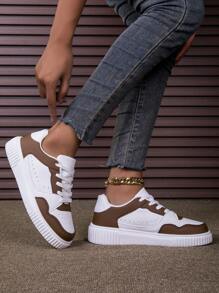 大码女式街头风格仿皮拼布休闲滑板运动鞋，深咖啡色 - 深咖色 - 查看 4