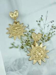 1 Pc Fashionable Punk Retro Multilayer Floral Pendant Necklace, Rose Flower Pendant Necklace For Valentine's Day, Heart Sun Earrings, Punk Wide Thick Bracelet, Funky Jewelry Accessories For Women, Suitable For Daily Wear, Party, Date, Performance, Ball, Matching Outfit, Gift For Girlfriend Valentines,Mom,Mother,Mother's Day,Gift - 3D Flower Ball Necklace - View 7