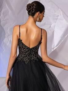 Kontrastowe koronkowe siateczkowe sukienki na studniówkę i wieczorowe Lśniące koronkowe sukienki na studniówkę z haftowanym ramiączkiem spaghetti Suknie na powitanie dla nastolatków Aplikacje z koronki z kryształkami w kształcie litery A Formalne suknie wieczorowe Długość do podłogi Suknia balowa z siateczki na imprezę Zamek błyskawiczny z tyłu, sukienka na wesele, elegancka sukienka, dla gości weselnych, ukończenie szkoły, kolacja - Ciemnoszary - Zobacz 9